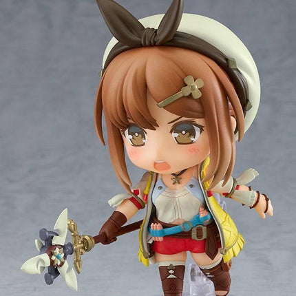 Atelier Ryza: Ever Darkness & the Secret Hideout - Ryza Nendoroid Figure 1543 - The Card Vault