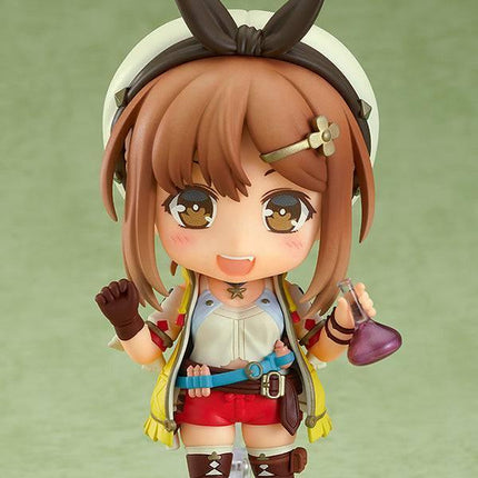 Atelier Ryza: Ever Darkness & the Secret Hideout - Ryza Nendoroid Figure 1543 - The Card Vault
