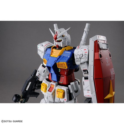 Bandai PG Unleashed 1/60 RX-78-2 Gundam official upper-body detail