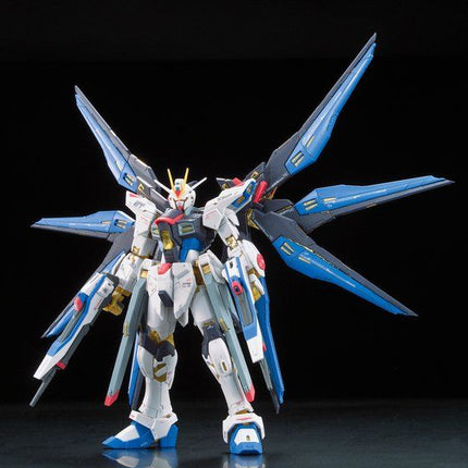 Bandai - Gunpla - RG 1/144 - Mobile Suit Gundam SEED Destiny - ZGMF-X20A Strike Freedom Gundam - official view 10