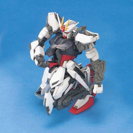 Bandai - Gunpla - MG 1/100 - Mobile Suit Gundam SEED - GAT-X105 Strike Gundam + I.W.S.P. - official view 2