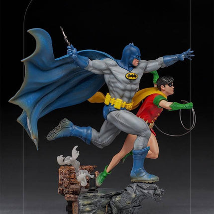 Iron Studios - DC Comics - Batman & Robin Deluxe BDS Art Scale Statue 1/10 - The Card Vault