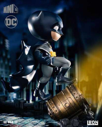 Iron Studios - DC Comics - Batman Deluxe MiniCo Figure - The Card Vault
