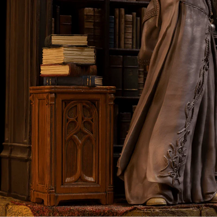 Iron Studios - Harry Potter - Albus Dumbledore Deluxe Art Scale Statue 1/10 - The Card Vault