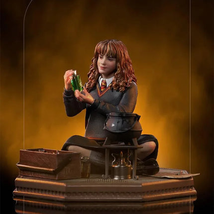 Iron Studios - Harry Potter - Hermione Granger Polyjuice BDS Art Scale Statue 1/10 - The Card Vault