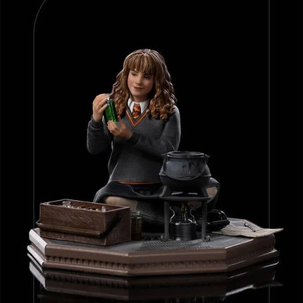 Iron Studios - Harry Potter - Hermione Granger Polyjuice BDS Art Scale Statue 1/10 - The Card Vault