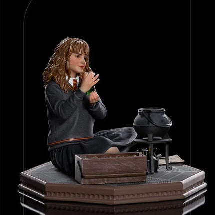 Iron Studios - Harry Potter - Hermione Granger Polyjuice BDS Art Scale Statue 1/10 - The Card Vault