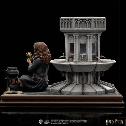 Iron Studios - Harry Potter - Hermione Granger Polyjuice Deluxe BDS Art Scale Statue 1/10 - The Card Vault