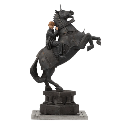Iron Studios - Harry Potter - Ron Weasley at the Wizard Chess Deluxe BDS Art Scale Statue 1/10 - The Card Vault