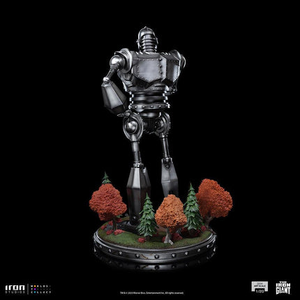 Iron Studios - Iron Giant - Iron Giant & Hogarth Hughes - Demi Art Scale Statue 1/20 - The Card Vault