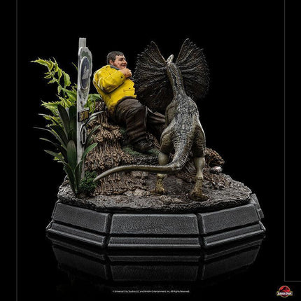 Iron Studios - Jurassic Park - Dennis Nedry BDS Art Scale Statue 1/10 - The Card Vault