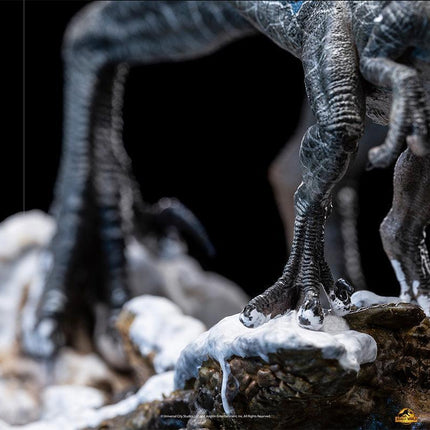 Iron Studios - Jurassic Park: Dominion - Blue and Beta Deluxe BDS Art Scale Statue 1/10 - The Card Vault