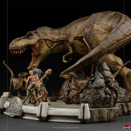 Iron Studios - Jurassic Park: The Final Scene - Demi Scale Statue 1/20 - The Card Vault