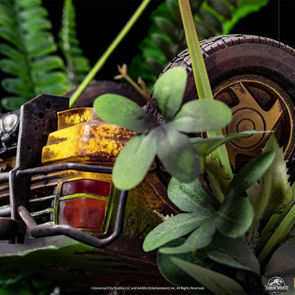 Iron Studios - Jurassic World: Fallen Kingdom - Blue Deluxe BDS Art Scale Statue 1/10 - The Card Vault