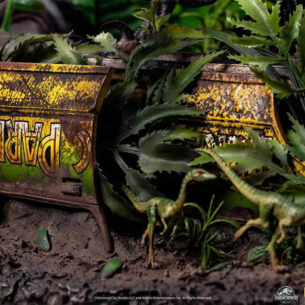 Iron Studios - Jurassic World: Fallen Kingdom - Blue Deluxe BDS Art Scale Statue 1/10 - The Card Vault