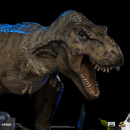 Iron Studios - Jurassic World - T-Rex attacks Donald Gennaro Demi Art Scale Statue 1/20 - The Card Vault