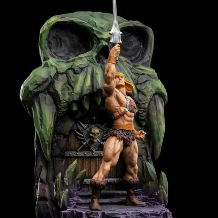 Iron Studios - Masters of the Universe - He-Man Deluxe BDS Art Scale Statue 1/10 - The Card Vault
