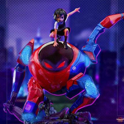 Iron Studios - Spider-Man: Into The Spider-Verse - Peni Parker & SP // dr Deluxe BDS Art Scale Statue 1/10 - The Card Vault