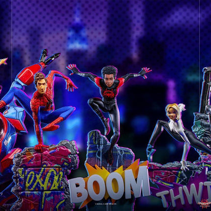 Iron Studios - Spider-Man: Into The Spider-Verse - Peni Parker & SP // dr Deluxe BDS Art Scale Statue 1/10 - The Card Vault