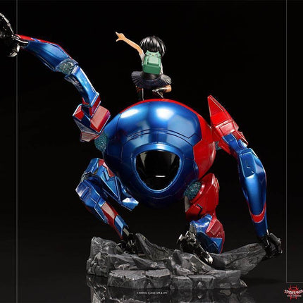 Iron Studios - Spider-Man: Into The Spider-Verse - Peni Parker & SP // dr Deluxe BDS Art Scale Statue 1/10 - The Card Vault