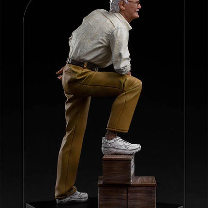 Iron Studios - Stan Lee BDS Art Scale Statue 1/10 - The Card Vault