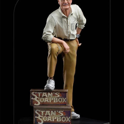 Iron Studios - Stan Lee BDS Art Scale Statue 1/10 - The Card Vault