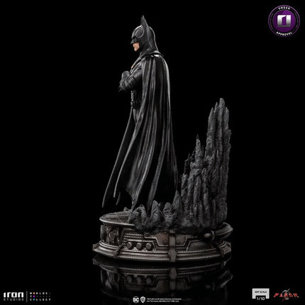 Iron Studios - The Flash Movie - Batman - Art Scale Statue 1/10 - The Card Vault