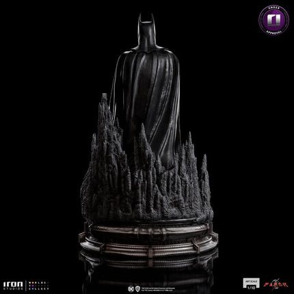 Iron Studios - The Flash Movie - Batman - Art Scale Statue 1/10 - The Card Vault