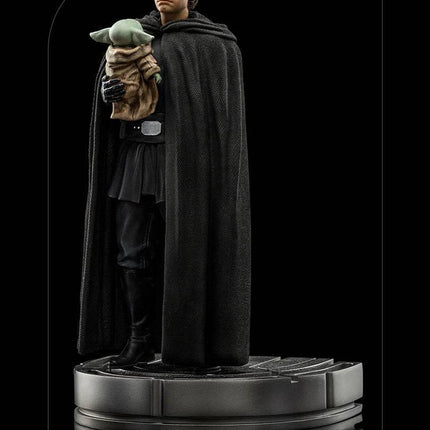 Iron Studios - The Mandalorian - Luke Skywalker & Grogu BDS Art Scale Statue 1/10 - The Card Vault