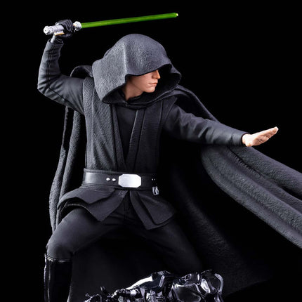 Iron Studios - The Mandalorian - Luke Skywalker (Combat Version) - Art Scale Statue 1/10 - The Card Vault