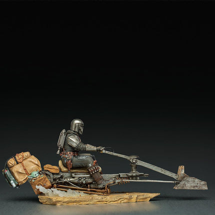 Iron Studios - The Mandalorian - The Mandalorian on Speederbike - Deluxe Art Scale Statue 1/10 - The Card Vault