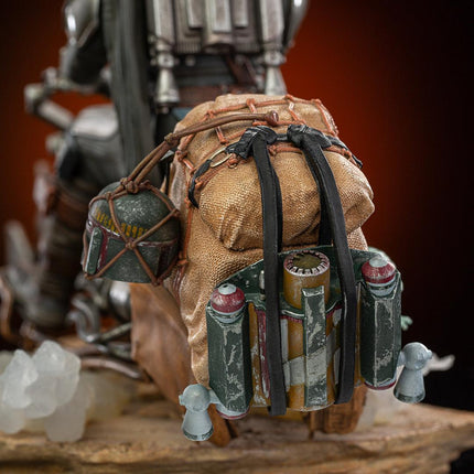 Iron Studios - The Mandalorian - The Mandalorian on Speederbike - Deluxe Art Scale Statue 1/10 - The Card Vault