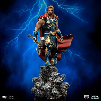 Iron Studios - Thor: Love and Thunder - Thor BDS Art Scale Statue 1/10 - The Card Vault