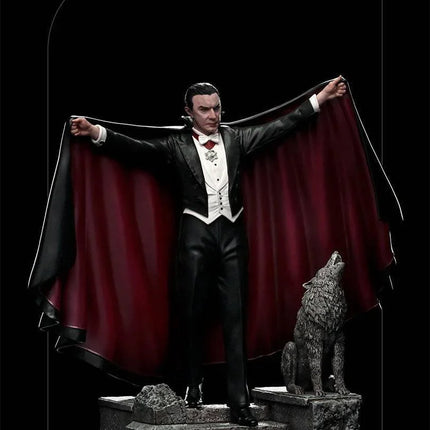 Iron Studios - Universal Monsters - Dracula Deluxe BDS Art Scale Statue 1/10 - The Card Vault