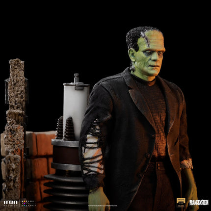 Iron Studios - Universal Monsters - Frankenstein Monster Deluxe BDS Art Scale Statue 1/10 - The Card Vault