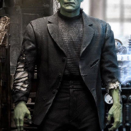 Iron Studios - Universal Monsters - Frankenstein Monster Deluxe BDS Art Scale Statue 1/10 - The Card Vault