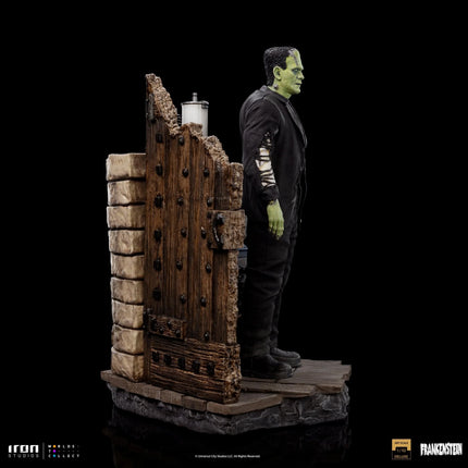 Iron Studios - Universal Monsters - Frankenstein Monster Deluxe BDS Art Scale Statue 1/10 - The Card Vault