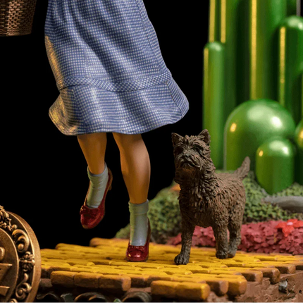 Iron Studios - Wizard of Oz - Dorothy Deluxe Art Scale Statue 1/10 - The Card Vault