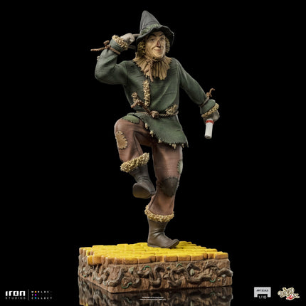 Iron Studios - Wizard of Oz - Scarecrow BDS Art Scale Statue 1/10 - The Card Vault