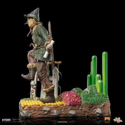 Iron Studios - Wizard of Oz - Scarecrow Deluxe BDS Art Scale Statue 1/10 - The Card Vault