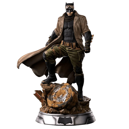 Iron Studios - Zack Snyder's Justice League - Batman Nightmare Legacy Replica Scale Statue 1/4 - The Card Vault