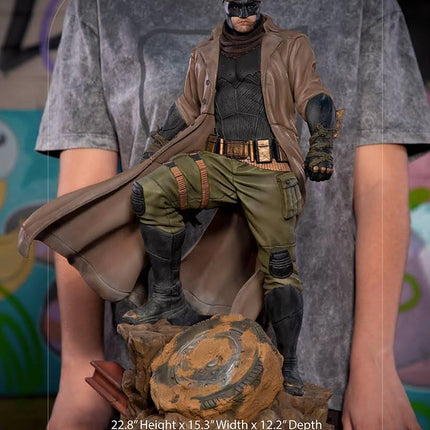 Iron Studios - Zack Snyder's Justice League - Batman Nightmare Legacy Replica Scale Statue 1/4 - The Card Vault