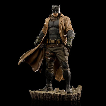 Iron Studios - Zack Snyder's Justice League - Knightmare Batman - Art Scale Statue 1/10 - The Card Vault