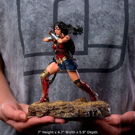 Iron Studios - Zack Snyder's Justice League - Wonder Woman BDS Art Scale Statue 1/10 - The Card Vault