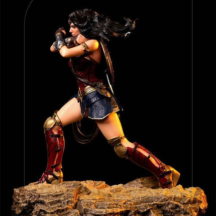 Iron Studios - Zack Snyder's Justice League - Wonder Woman BDS Art Scale Statue 1/10 - The Card Vault