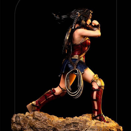 Iron Studios - Zack Snyder's Justice League - Wonder Woman BDS Art Scale Statue 1/10 - The Card Vault