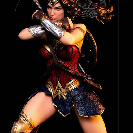 Iron Studios - Zack Snyder's Justice League - Wonder Woman BDS Art Scale Statue 1/10 - The Card Vault